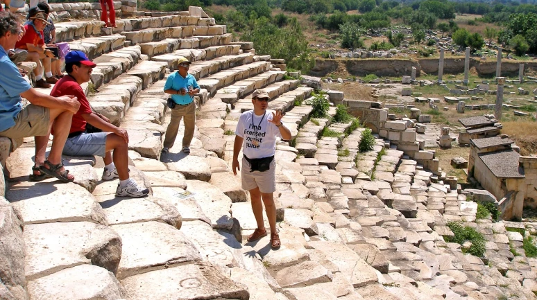 Kültür ve Turizm Bakanlığı 2025 rehber ücreti tarifine açıkladı